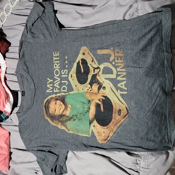 Tops - Full House Shirt